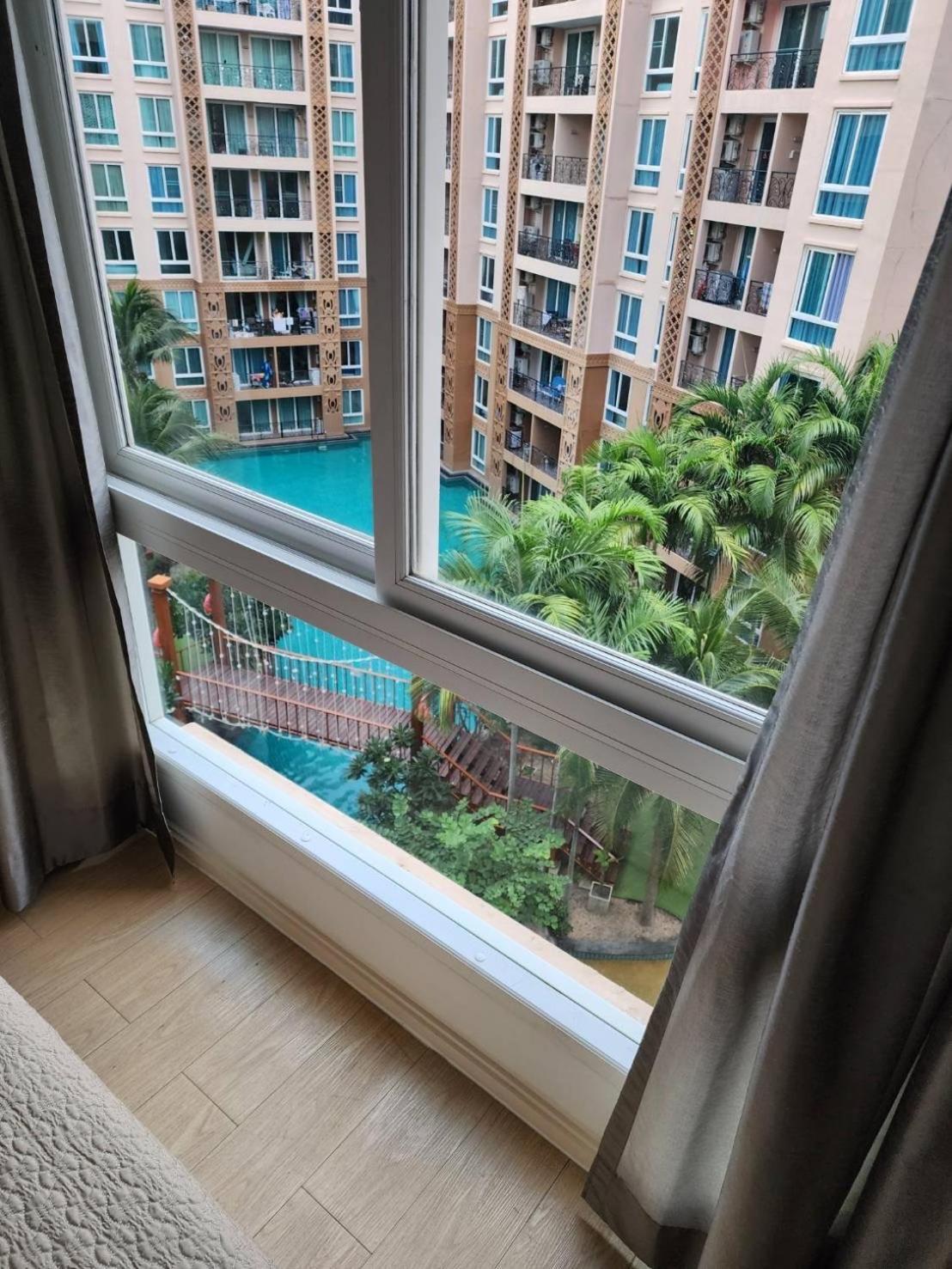 Atlantis Jomtien Waterworld Resort Bagian luar foto
