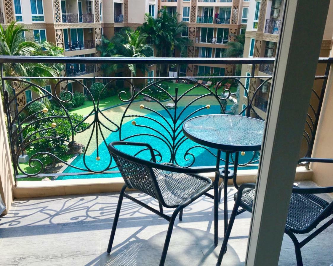 Atlantis Jomtien Waterworld Resort Bagian luar foto